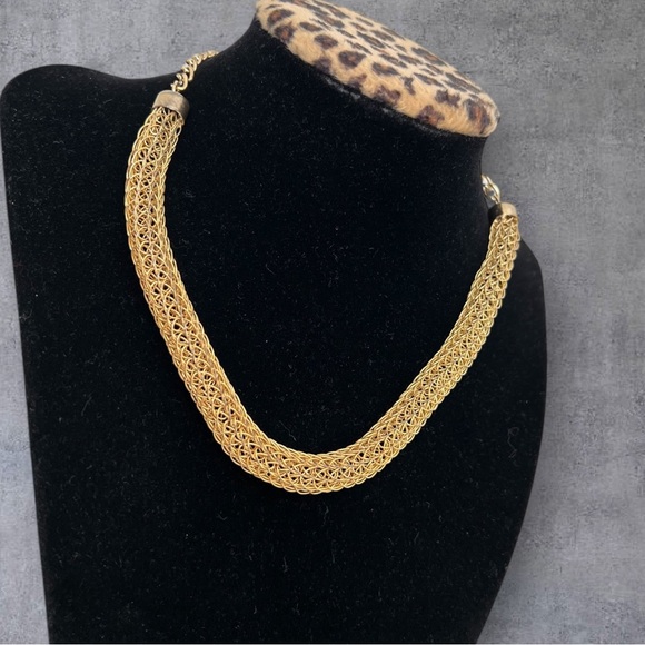 Vintage gold plated mesh chocker - Picture 4 of 6